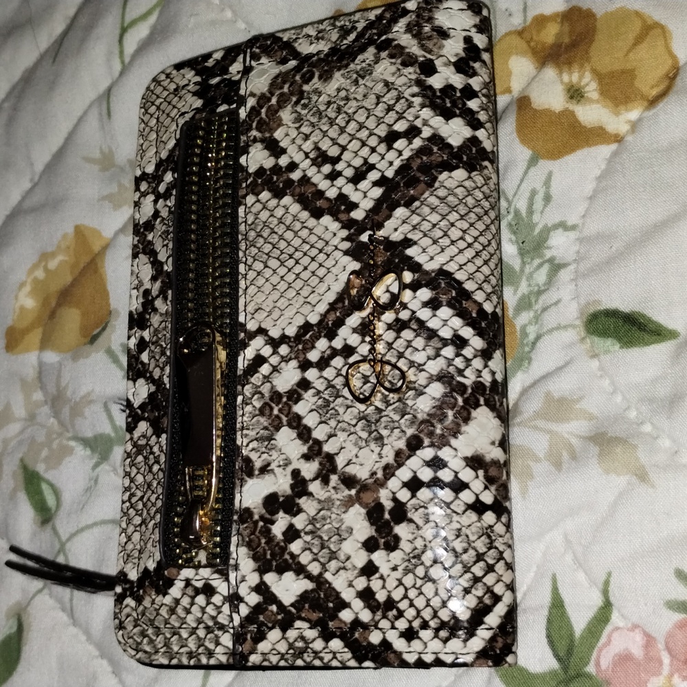 Jessica Simpson Snakeskin Pattern Women's Wallet